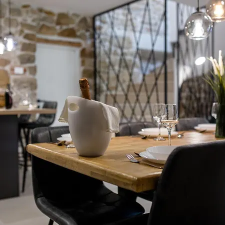 Copun With Heated Pool וילה *