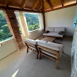 Copun With Heated Pool * Mundanije