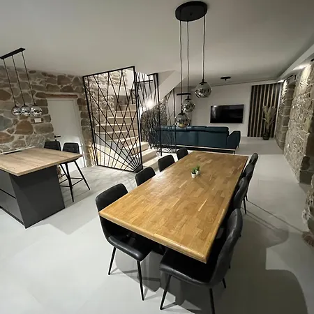 Villa Copun With Heated Pool