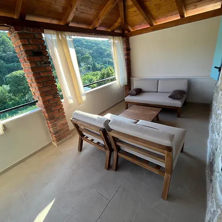 Copun With Heated Pool * Mundanije