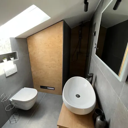 Copun With Heated Pool