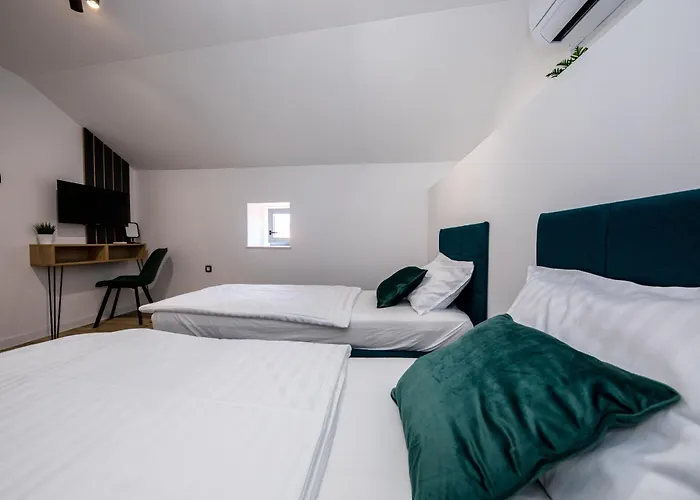 Villa Copun With Heated Pool