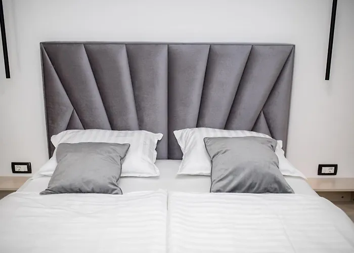 Copun With Heated Pool * Mundanije