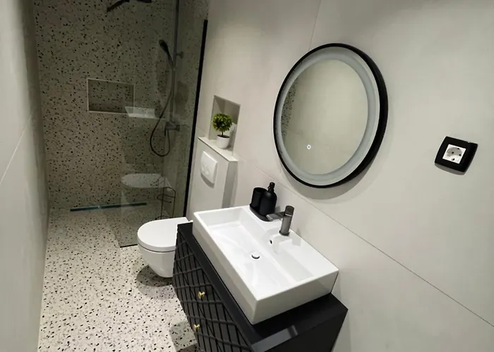 Copun With Heated Pool * Mundanije